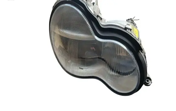 Mercedes-Benz C W203 Headlight/headlamp 0301166202