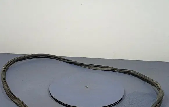 Aixam 500 Trunk rubber seal (body)