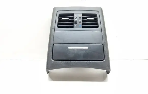 BMW 3 E90 E91 Rear air vent grill 7129556 6932023 64226932023