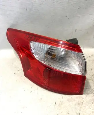 Ford Focus Rear/tail lights BM5113405G BM5113405H