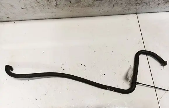 Engine coolant pipe/hose