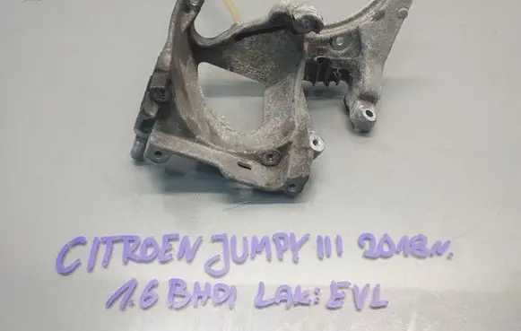 Citroen Jumpy Fuel filter housing 