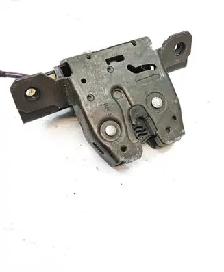 Opel Astra J Tailgate/trunk/boot lock/catch/latch 13581023