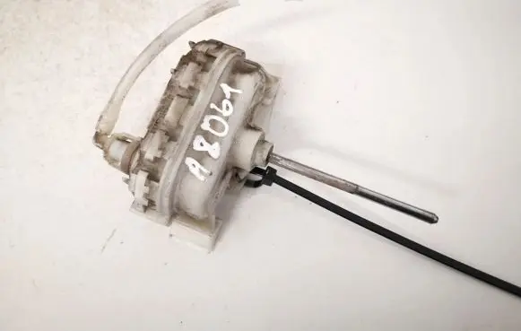 Audi A6 S6 C4 4A Central locking vacuum pump 4a0862153c