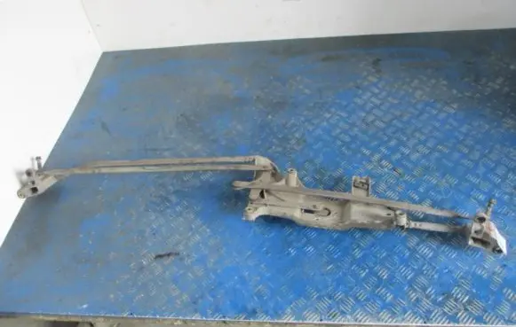Audi A6 S6 C8 4K Front wiper linkage and motor
