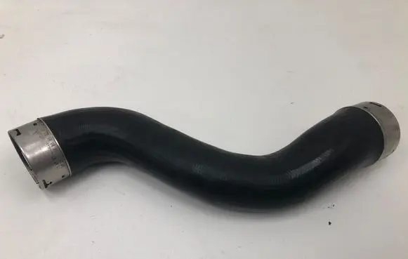Mercedes-Benz E W213 Intercooler hose/pipe A2045282182