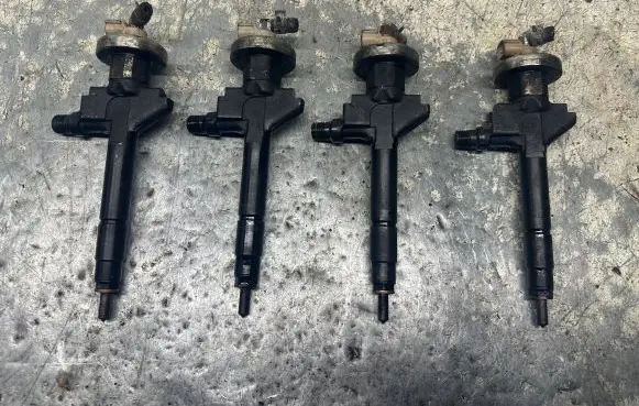 Mazda 6 Fuel injectors set 13H50