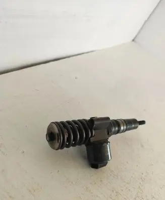 Audi A3 S3 8P Fuel injector 03G130073G