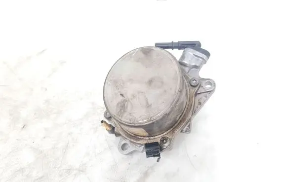 BMW 1 F20 F21 Vacuum pump 7625260 704625020 12T194