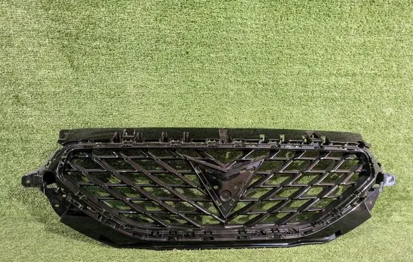 Cupra Formentor Front bumper upper radiator grill 5FF853651C