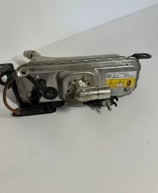 BMW 5 G30 G31 G38 Coolant heater 67065901 9490555 2DH03PD6K