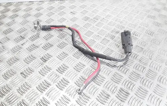 Positive cable (battery)