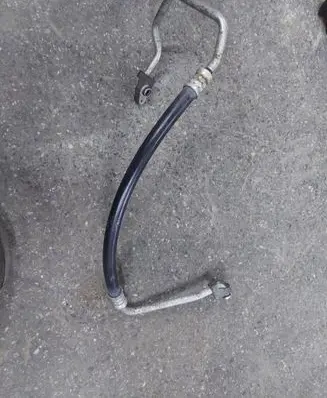 Toyota Corolla Verso E121 Air conditioning (A/C) pipe/hose