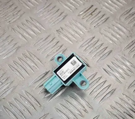 Audi A5 Sportback 8TA Airbag deployment crash/impact sensor 8K0955557C