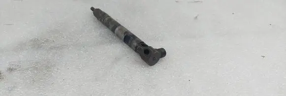 Fuel injector