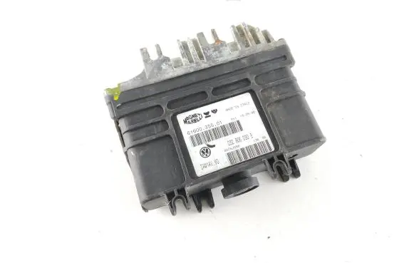 Volkswagen Polo III 6N 6N2 6NF Engine control unit/module 032906030E 6160035501 W07AJG56