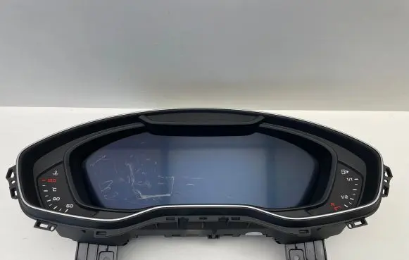 Audi A4 S4 B9 Speedometer (instrument cluster) 8W5920790B 0263731005