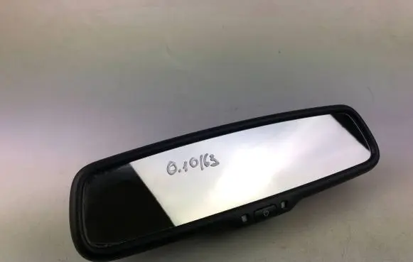 Subaru Outback Rear view mirror (interior) E11015892