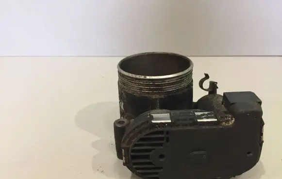 Volvo XC90 Throttle valve 30650013 0280750103
