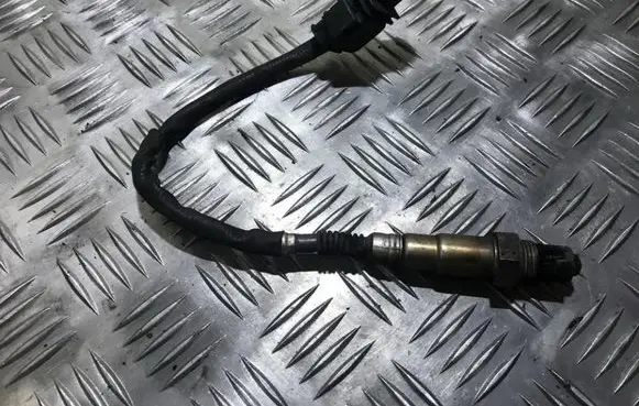 BMW 5 F10 F11 Lambda probe sensor 0281004018 779160001