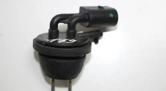 Mercedes-Benz S W221 Windshield washer fluid level sensor A2038690098