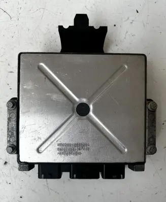 Ford Focus Engine control unit/module VP6G9U12B523AC