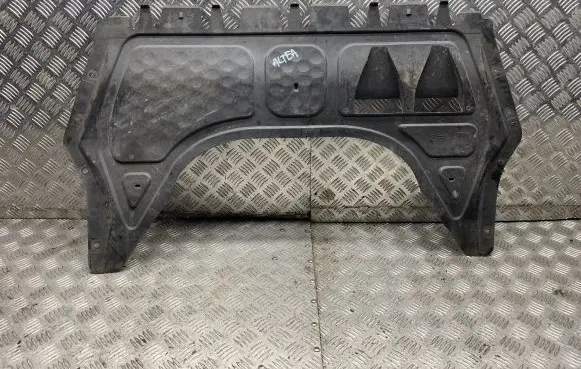 Seat Altea Engine splash shield/under tray 1K0825237J