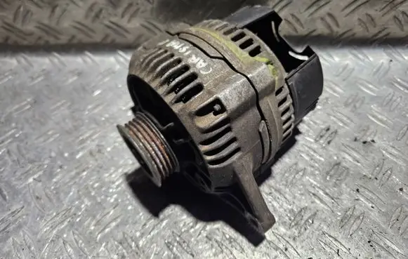 Mitsubishi Carisma Generator/alternator 0123315017 MD327550
