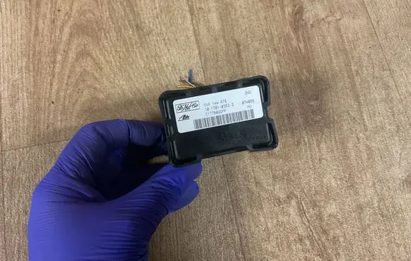 Ford Focus ESP acceleration yaw rate sensor 10170103533 C177B02QFP