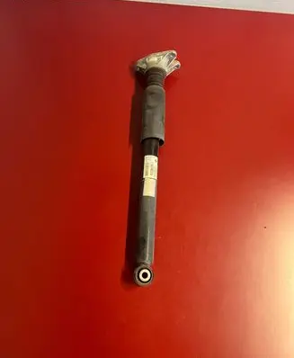 BMW X1 F48 F49 Rear shock absorber/damper 6861670 33526861670