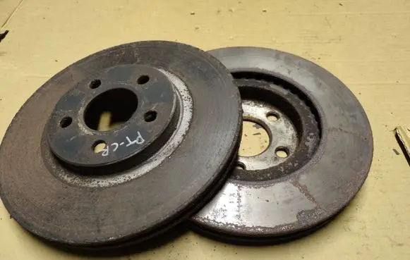Chrysler PT Cruiser Front brake disc 