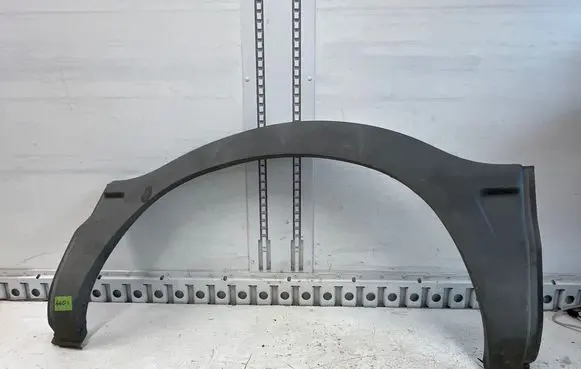 Iveco Daily 4th gen Rear arch trim 500326832 500326948 500326830