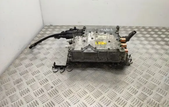 Mercedes-Benz EQA Voltage converter inverter A0003429700 A0003404503