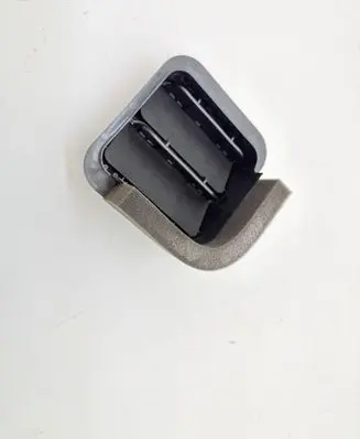 Subaru Forester SL Quarter panel pressure vent 72651AE010 72653AE010