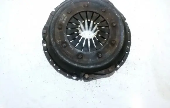 Audi 80 90 B3 Pressure plate 133082179101 050141117a