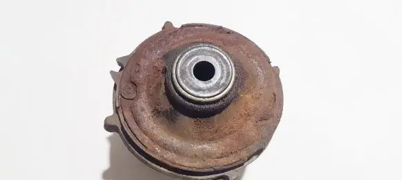 Opel Corsa C Coil spring mount 