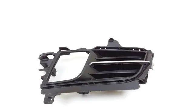 Mazda 6 Front fog light trim/grill GV7D50C22