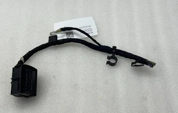 Audi A5 8T 8F Plug wire 8K0906379A
