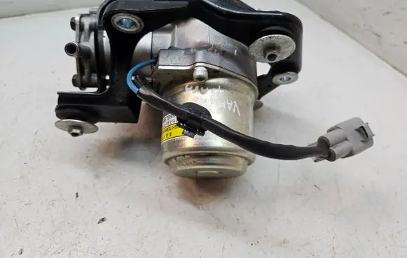 Mitsubishi Eclipse Cross Vacuum pump 1K260091