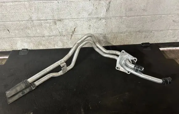 BMW X6 E71 Engine coolant pipe/hose 7590929 10872410