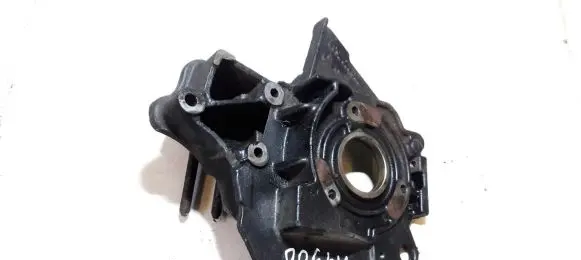 Volvo S40, V40 Engine mounting bracket 7700107639