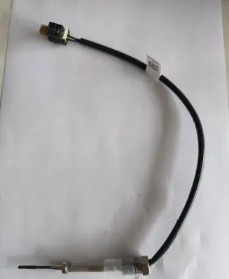 BMW 5 G30 G31 Exhaust gas temperature sensor 8744984