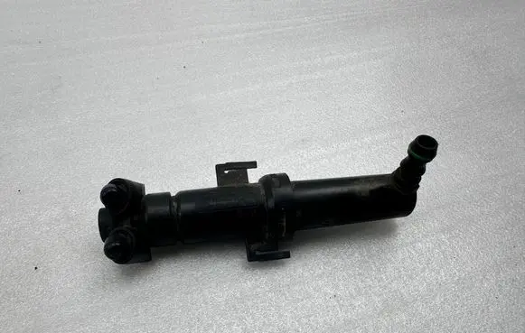 Audi Q5 SQ5 8R Headlight washer spray nozzle 8R0955101