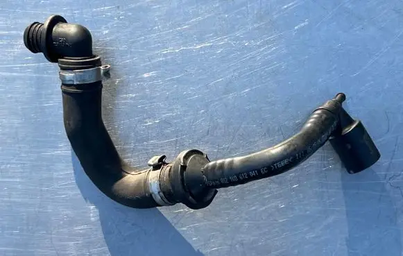 Volkswagen Touran I Vacuum line/pipe/hose 1K0612041EC