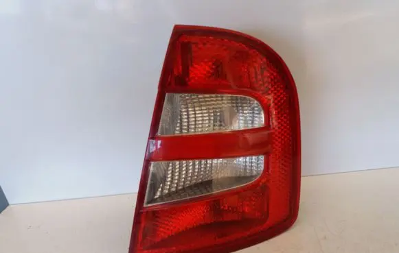 Skoda Fabia Mk1 (6Y) Rear/tail lights 6Y6945096B 6Y6945112B