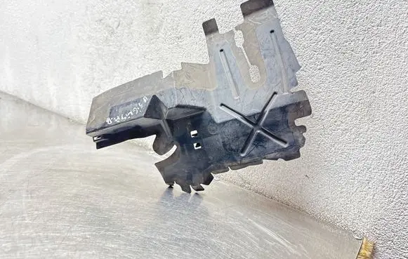 Opel Insignia B Radiator trim 13444888