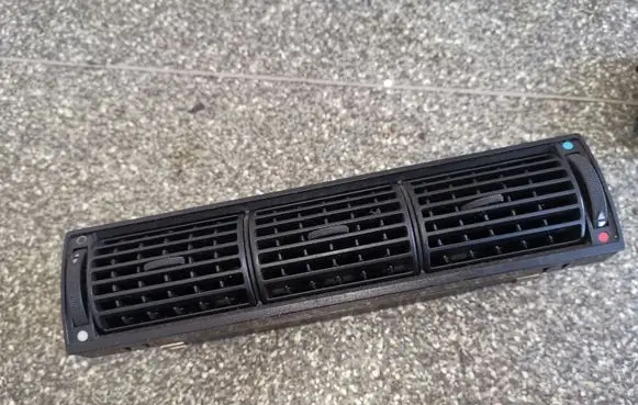 Audi A6 S6 C4 4A Dash center air vent grill 4A1820951B