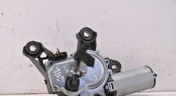 Audi A6 S6 C6 4F Rear window wiper motor 
