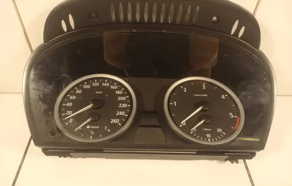 BMW 5 E60 E61 Speedometer (instrument cluster) 6942944 6990Z0890Z 110080219