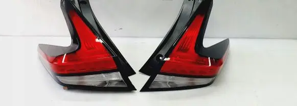 Nissan Leaf II (ZE1) Rear/tail lights set 5SH1A